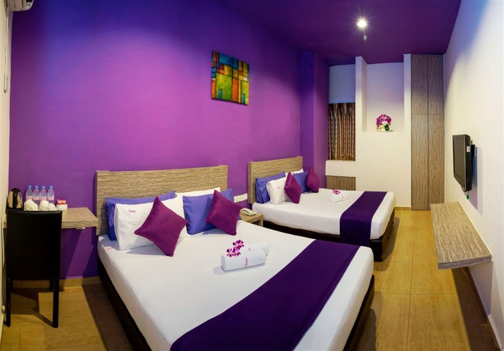 Here Hotel Skudai Exterior photo